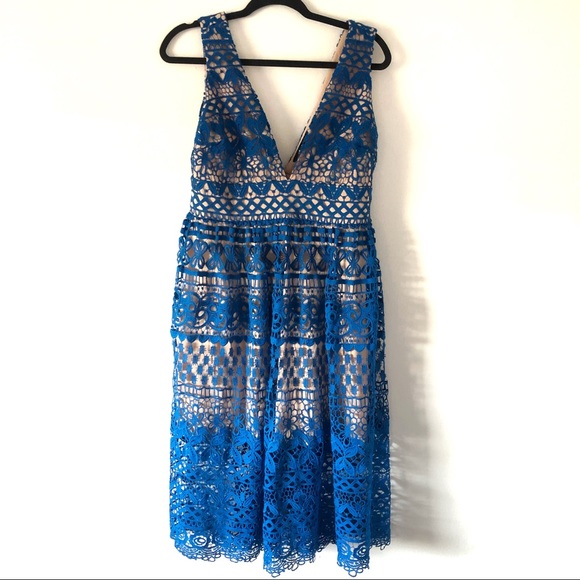 Lulus Dresses & Skirts - Lulus Floral Laser Cut Eyelet V Neck Dress